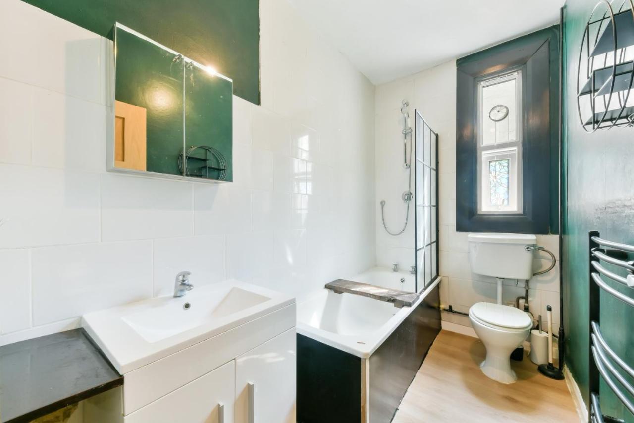 Cozy 1-Bed Apartment In Brixton 伦敦 外观 照片