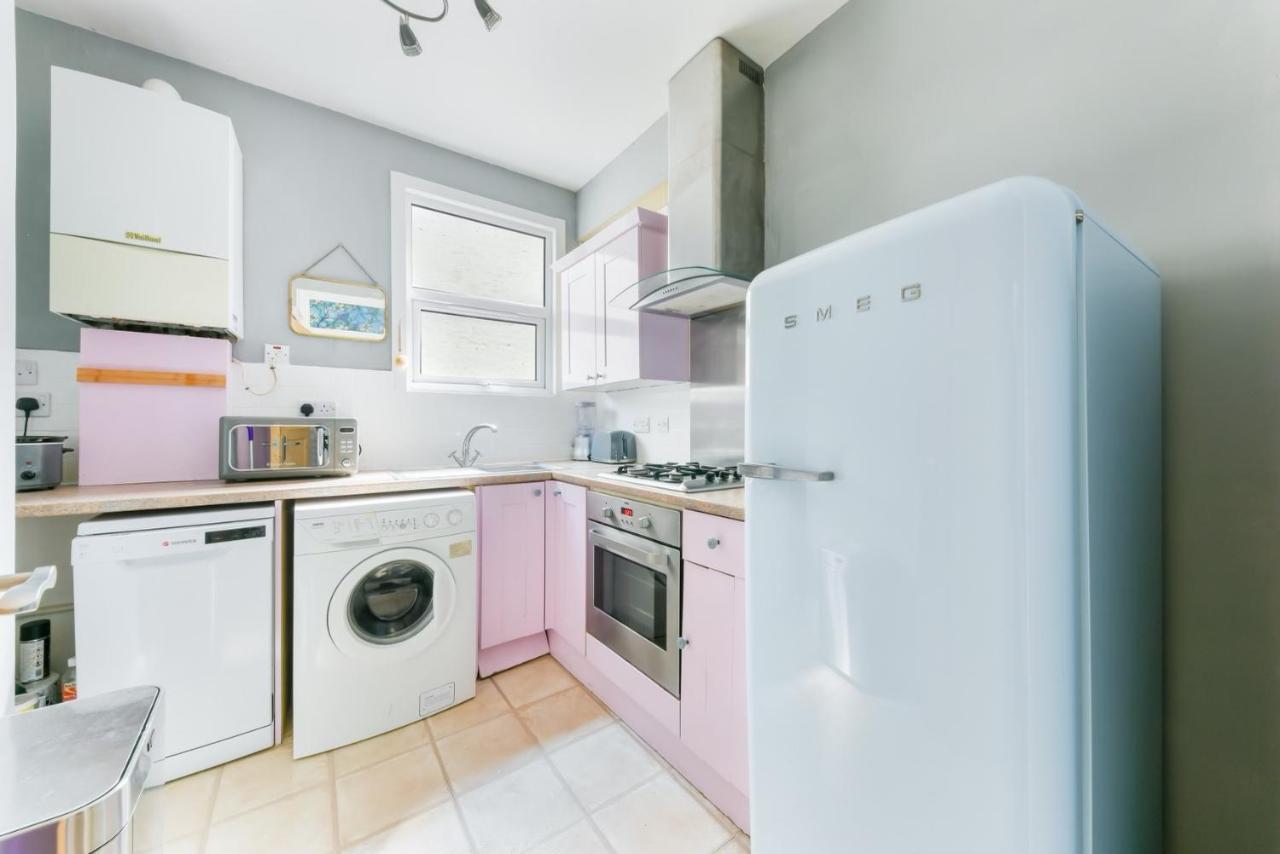 Cozy 1-Bed Apartment In Brixton 伦敦 外观 照片